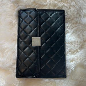 Sephora brush set with magnetic clip bag